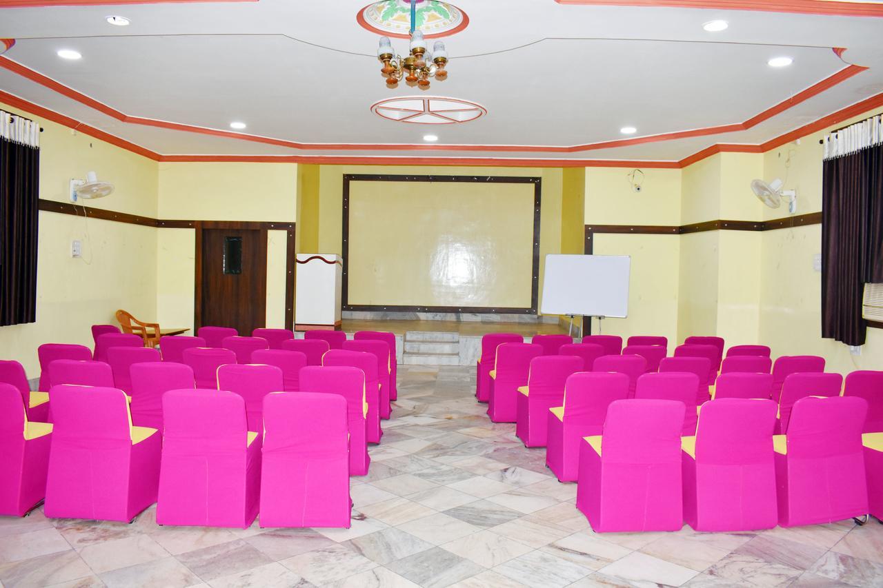 Hotel Triveni Balangir Dış mekan fotoğraf